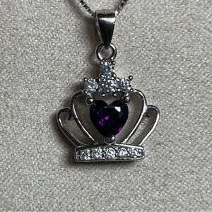 Elegant Silver Crown Pendant Necklace
